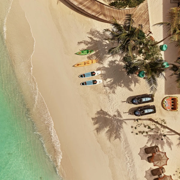 Here Watersports & Dive Center