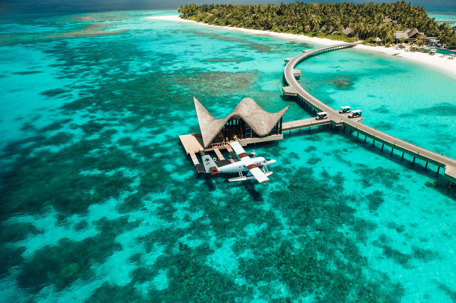 Joali_Seaplane