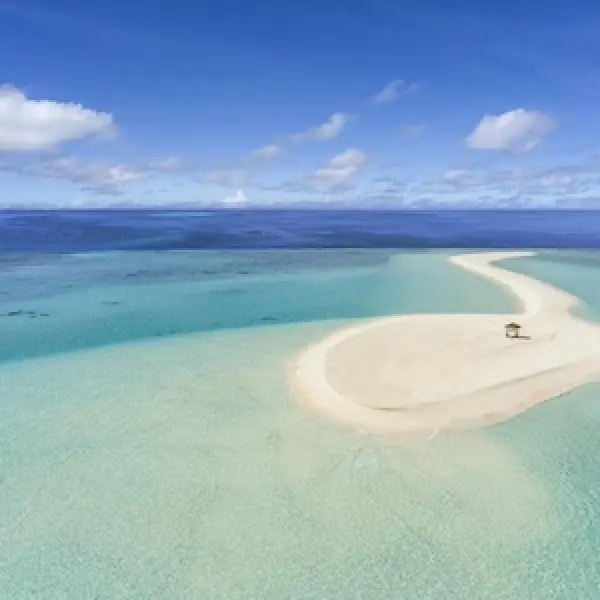 Sandbank at Kudadoo Private Island Maldives