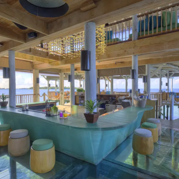 Chill Bar - Six Senses Laamu