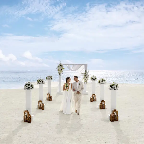 Beach Wedding Ceremonies at Le Maridien Maldives Resort & Spa