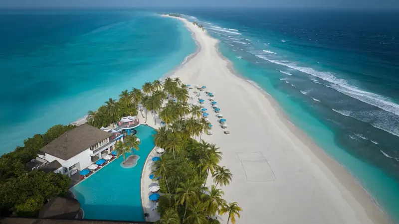 Main Pool & SandBank Finolhu, a Seaside Collection Resort