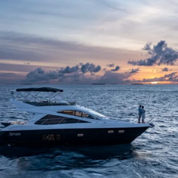 Nirvana Yacht at Anantara Veli Maldives