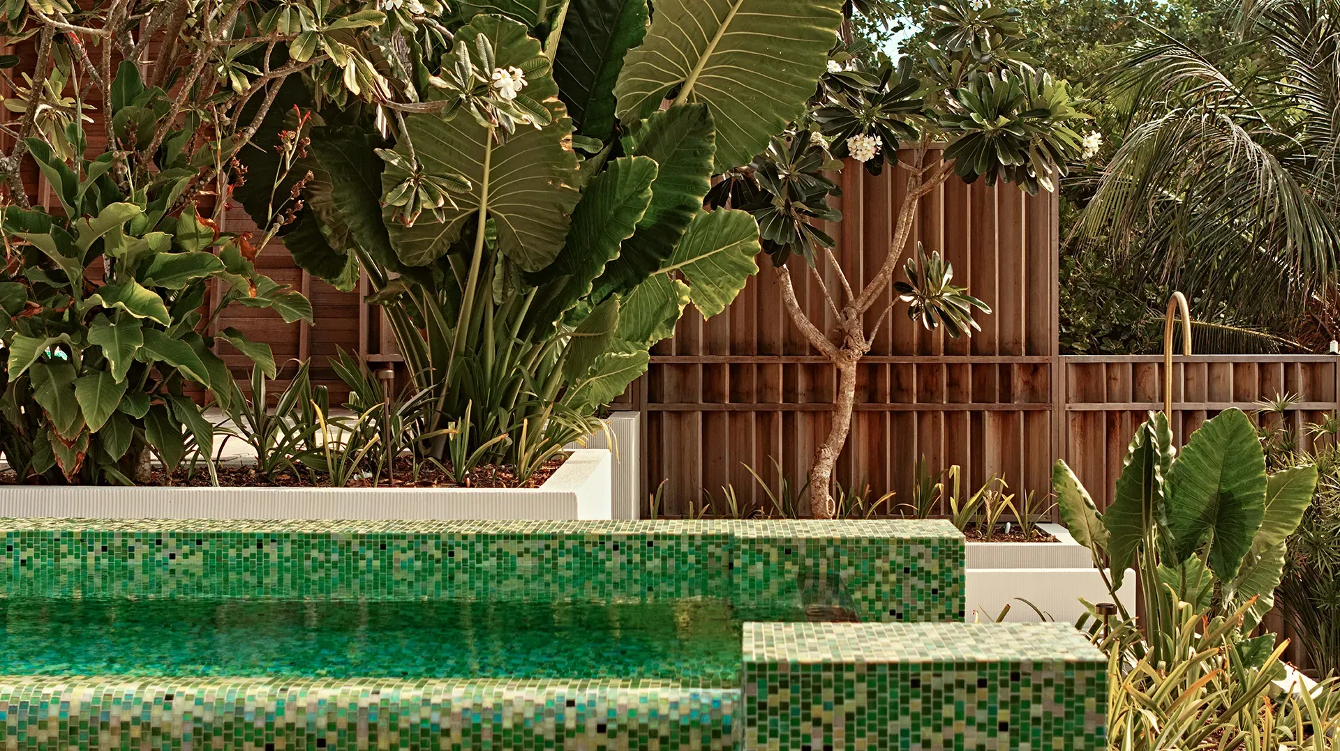 Residence Pool