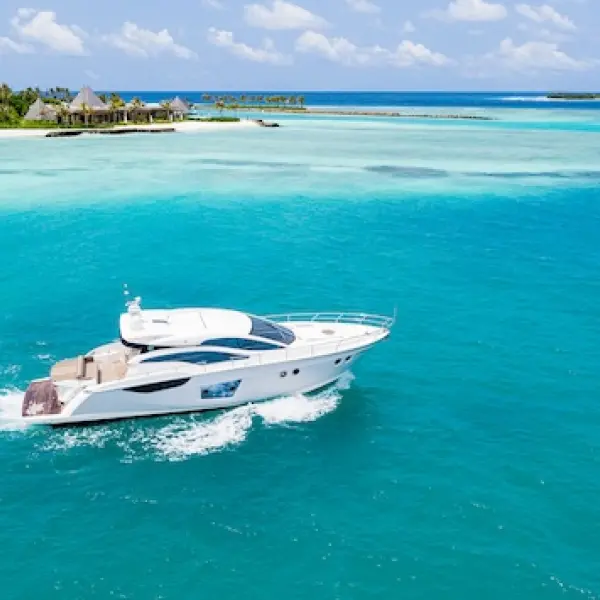 Private Yacht at Kuda Villingili Resort Maldives