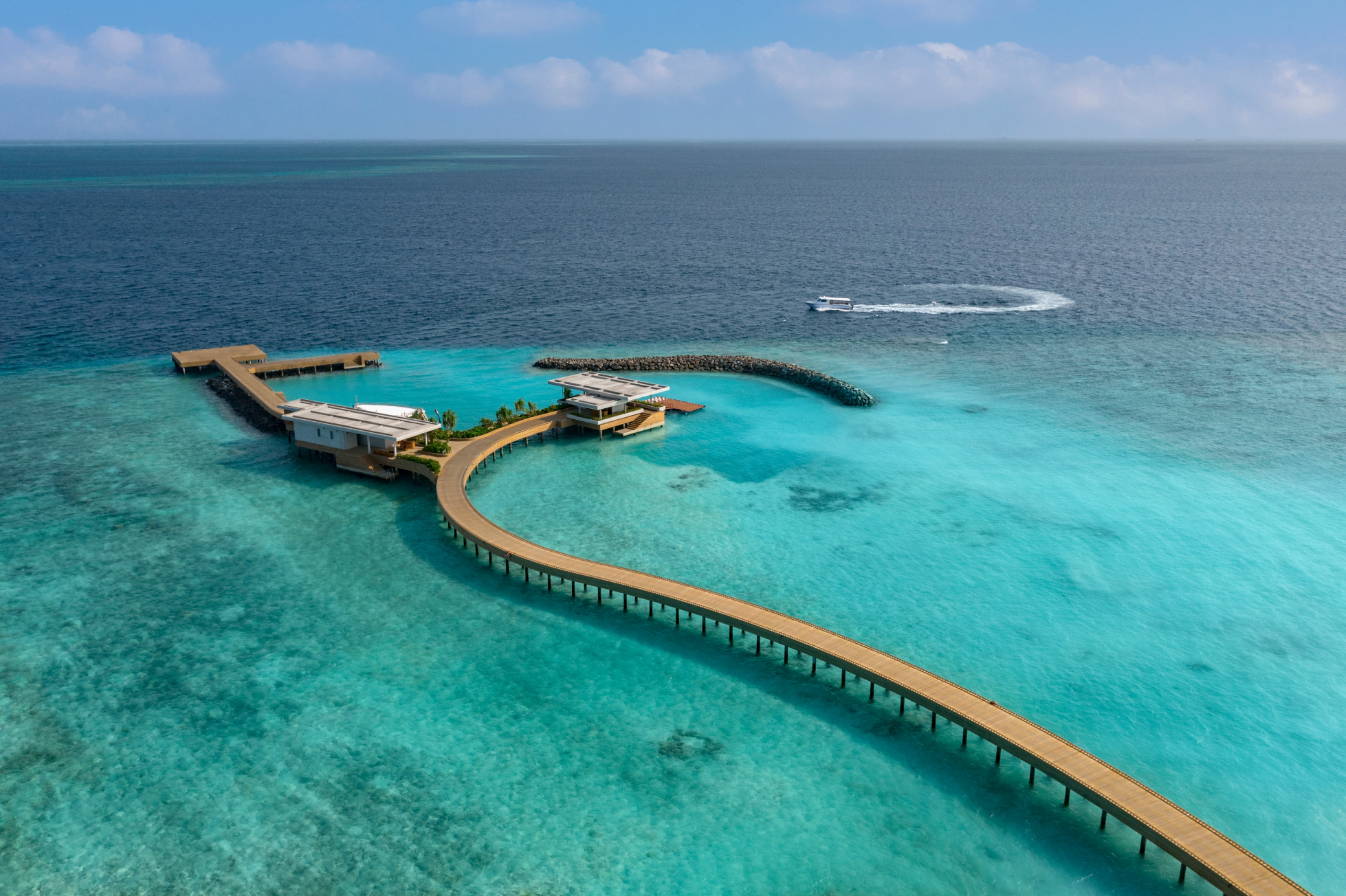 Alila Kothaifaru Maldives - Arrival Jetty Aerial