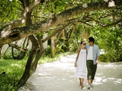 Anantara Veli - A Walk Through the Garden