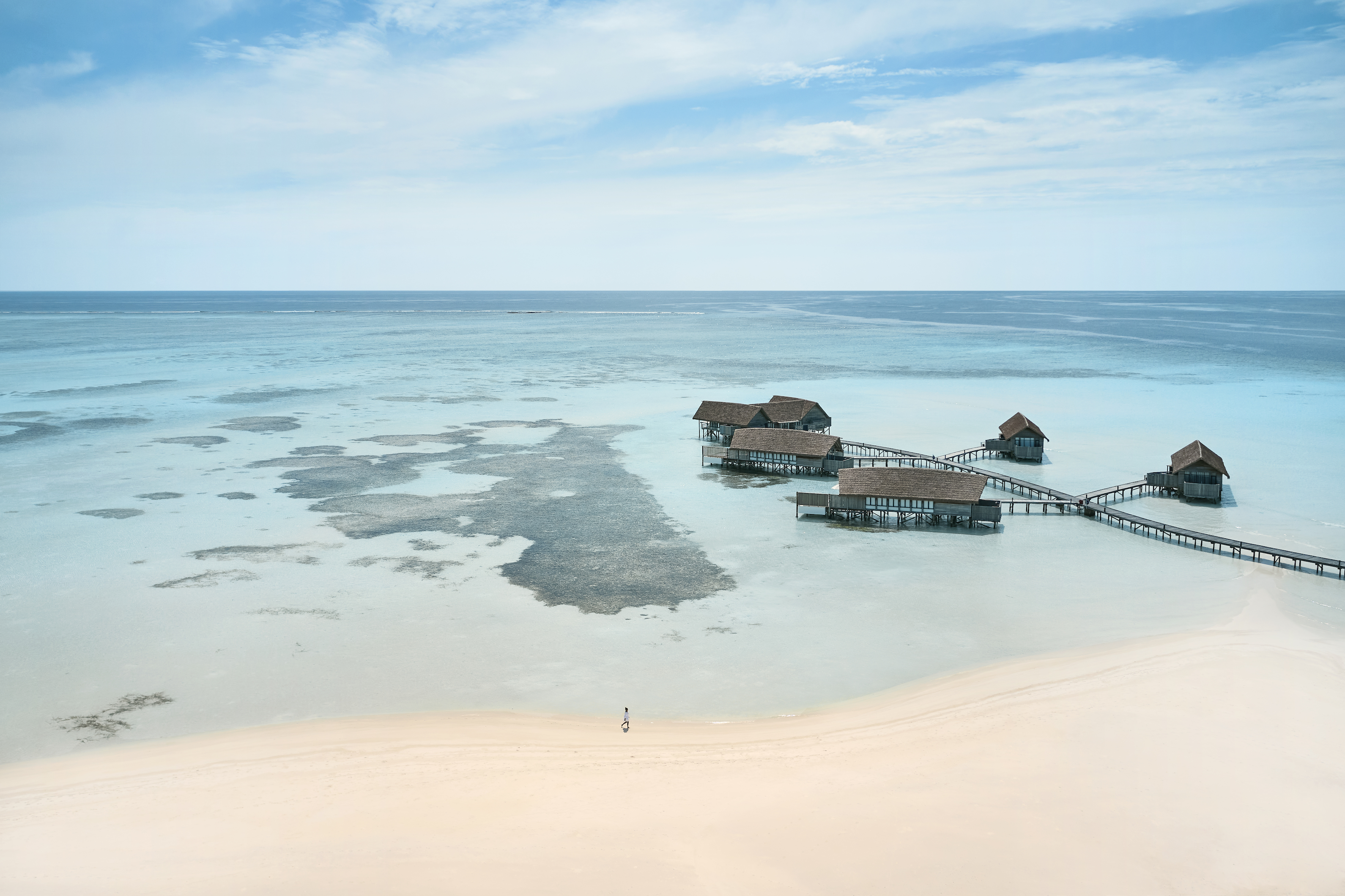 COMO Cocoa Island Aerial Beach Walk