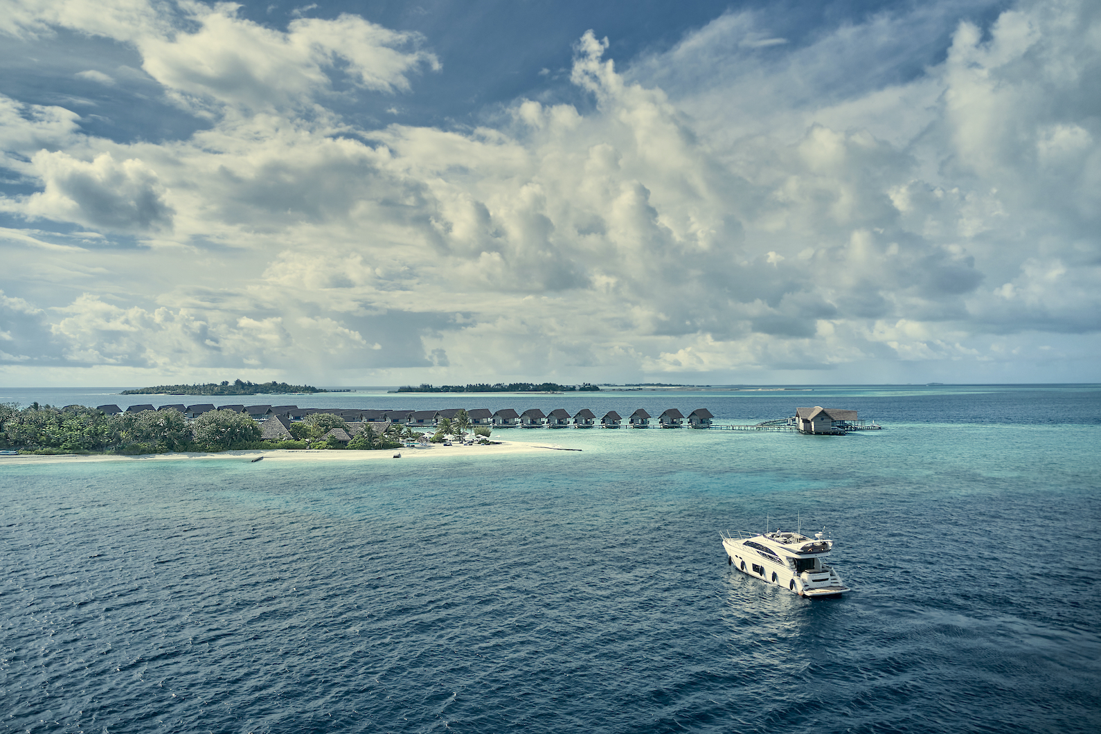 COMO Cocoa Island Aerial Yacht