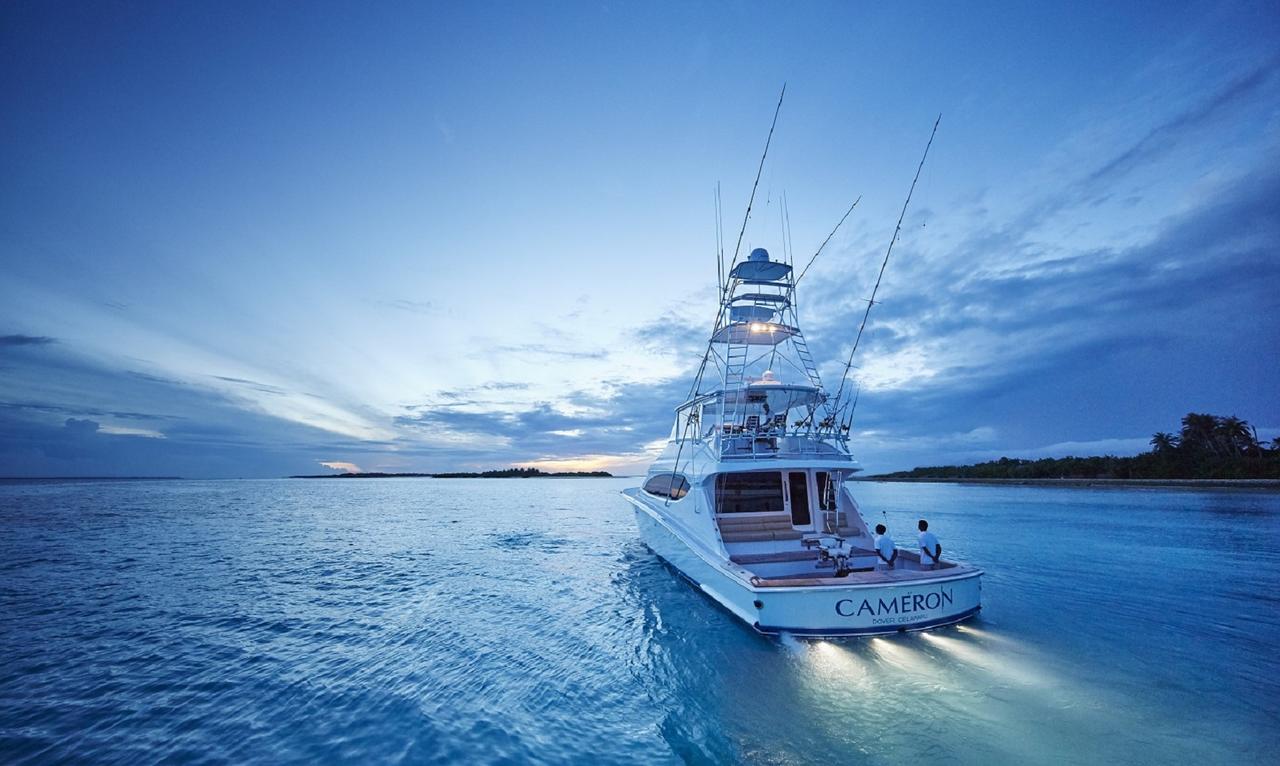 COMO Maalifushi Cameron Yacht