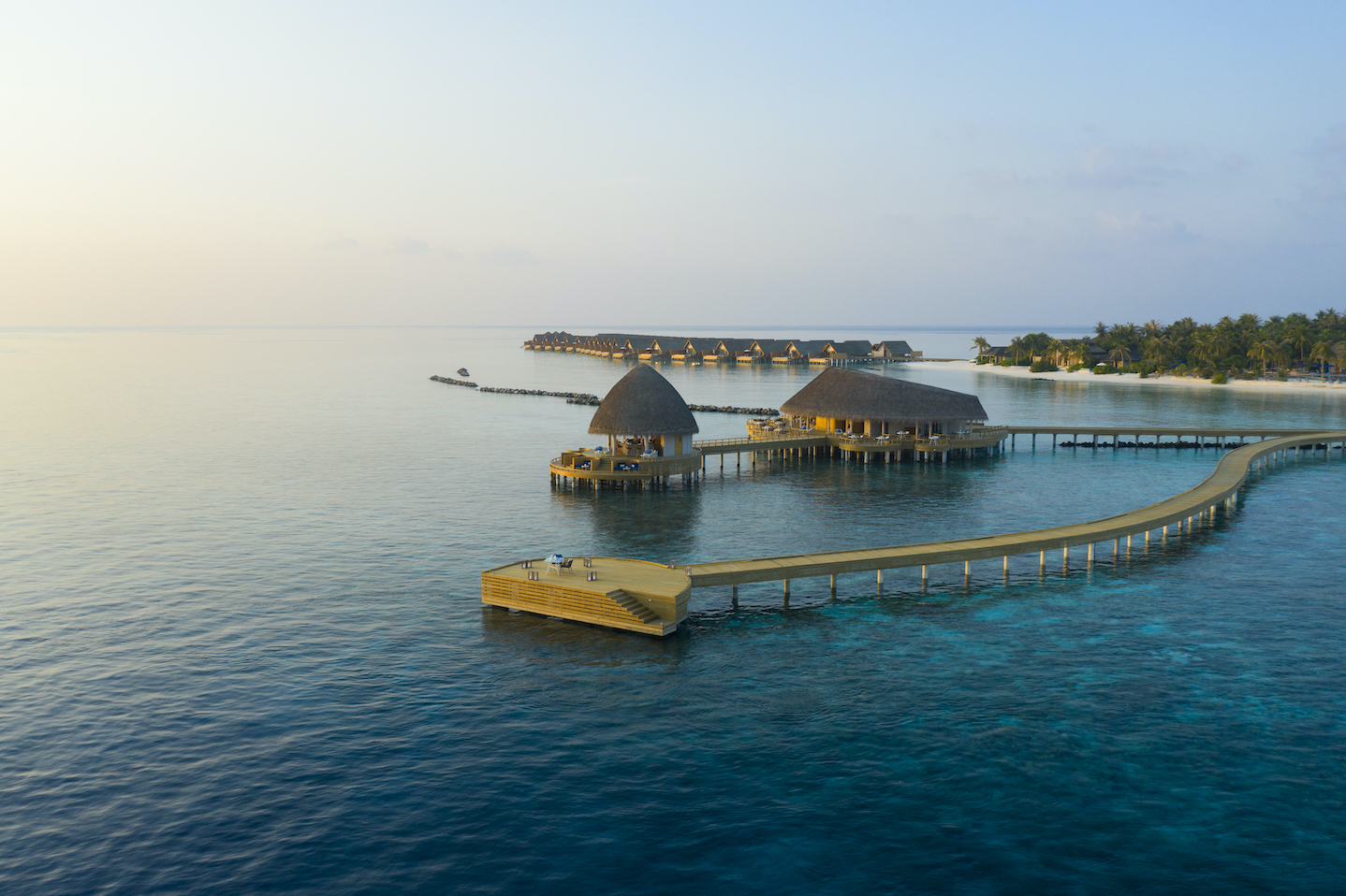 Emerald Faarufushi Resort & Spa Aerial