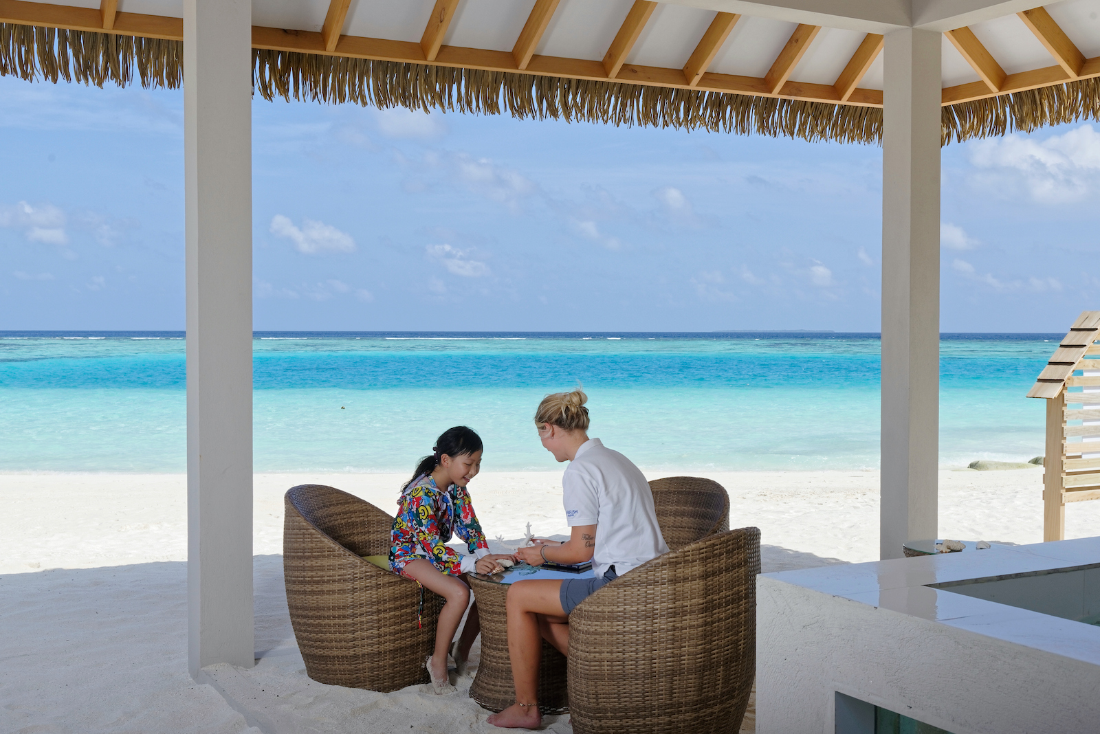 Emerald Faarufushi Resort & Spa Kids Club
