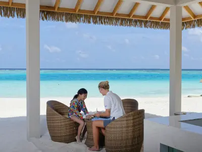 Emerald Faarufushi Resort & Spa Kids Club