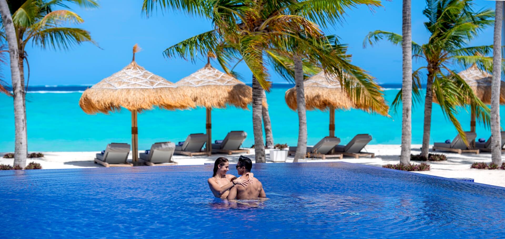Emerald Maldives Resort & Spa Public Pool