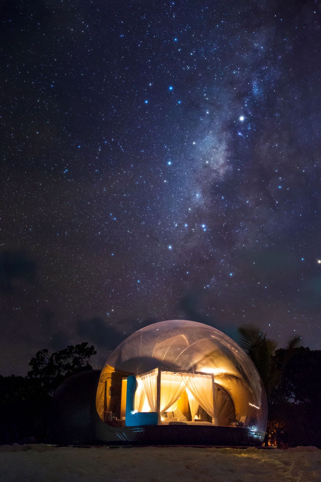 Beach Bubble & Milky Way Finolhu Baa Atoll Maldives
