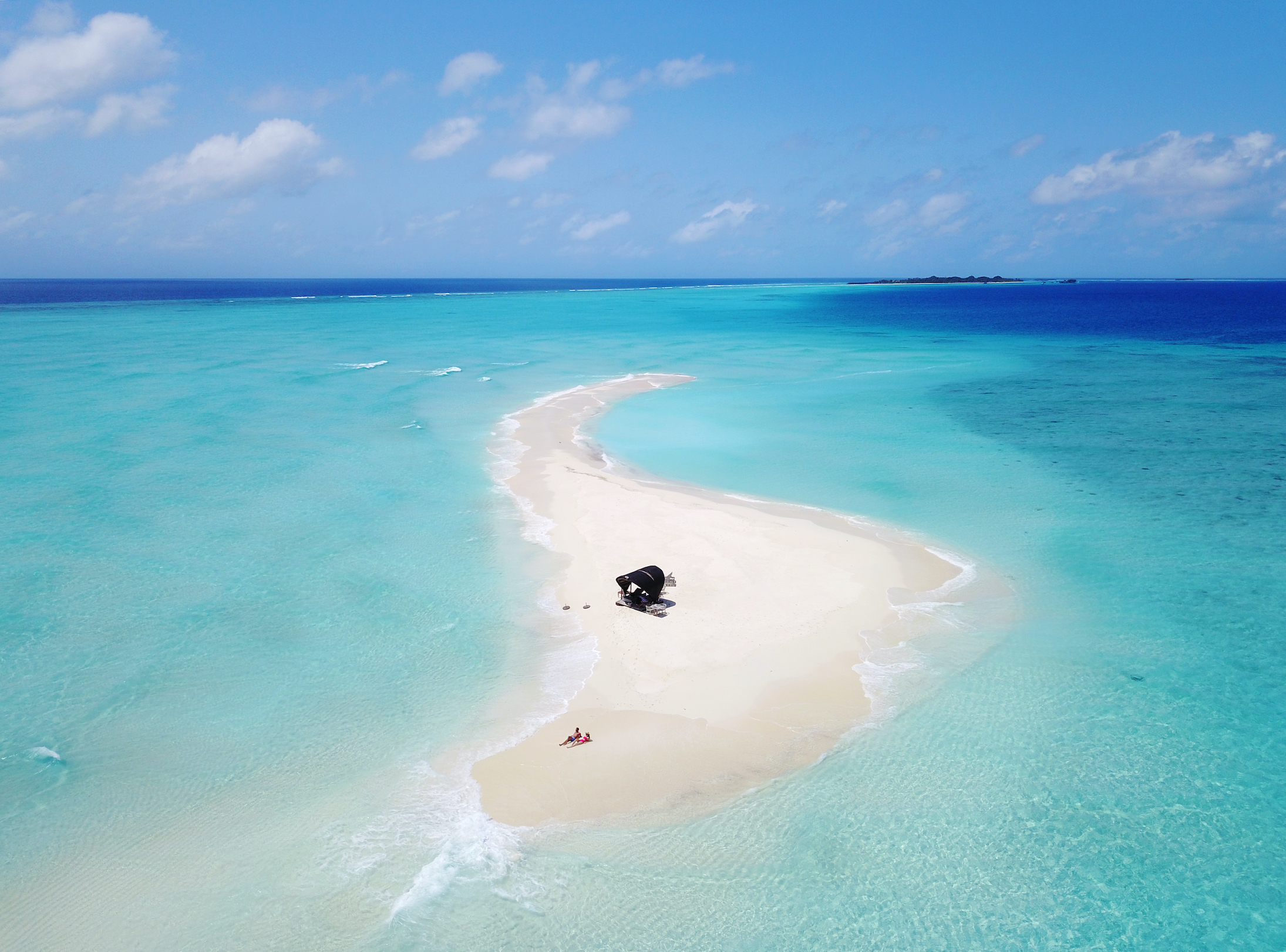 Paraíso descalzo