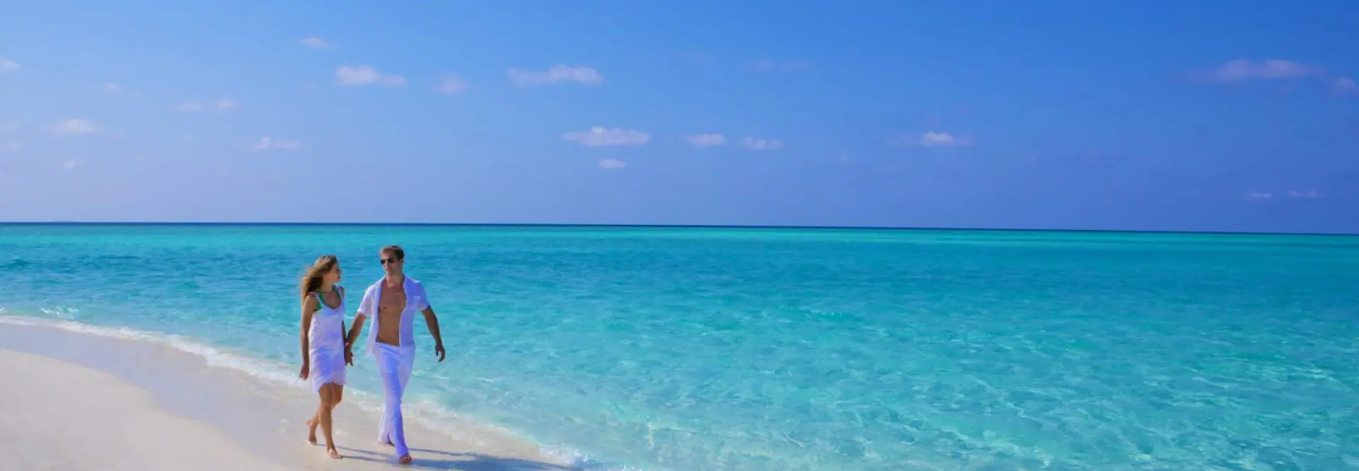 Hurawalhi Island Resort Beach Couple