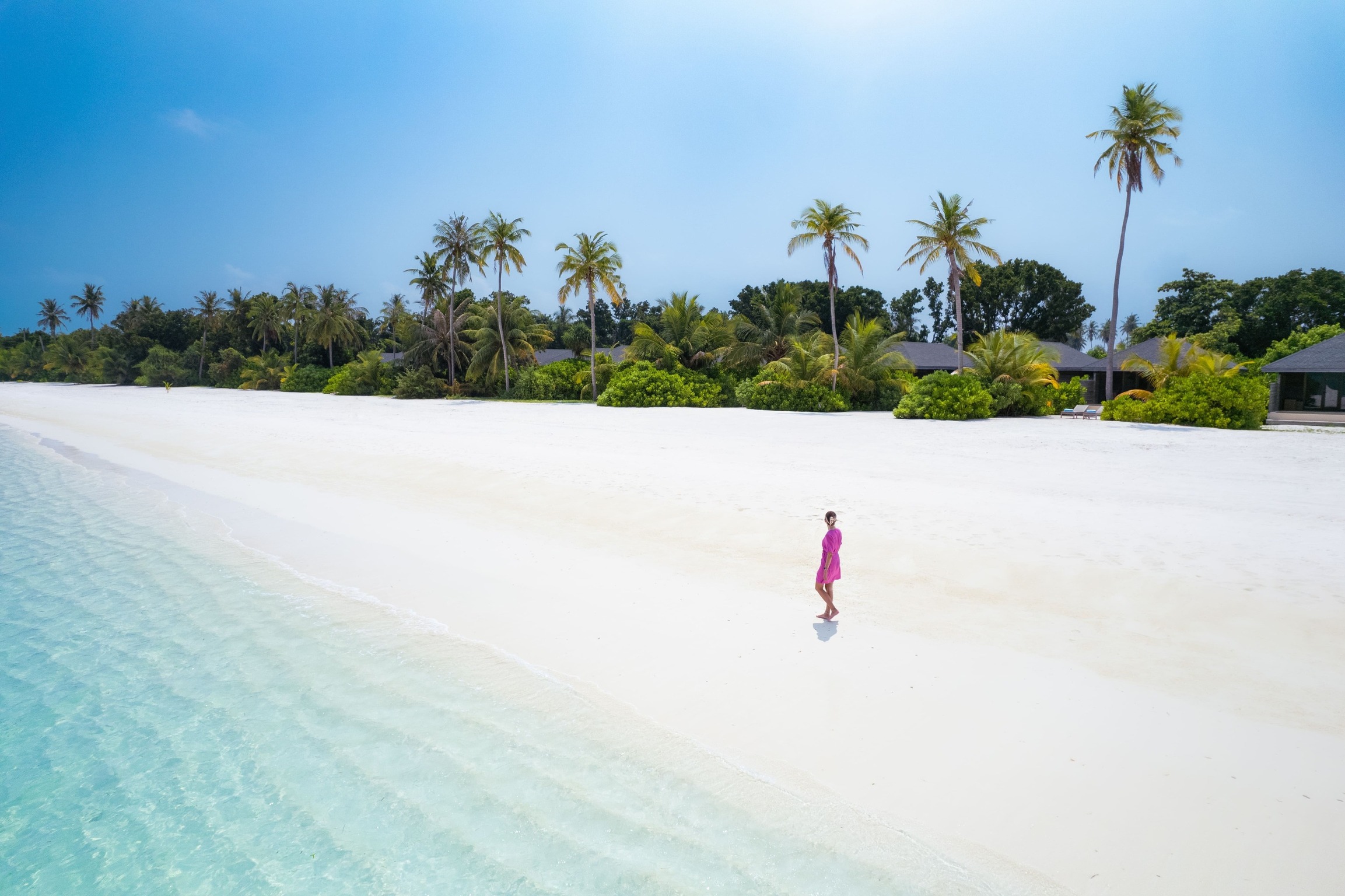 Jawakara Islands Maldives - Beach Walk