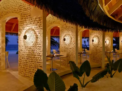 Kandolhu Maldives - Sea Grill Restaurant