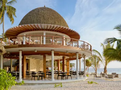 Kandolhu Maldives - The Market & Olve