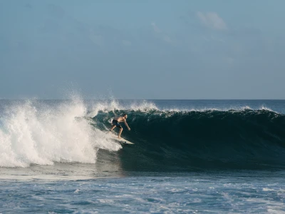Kuda Villingili Resort Maldives - Surfing