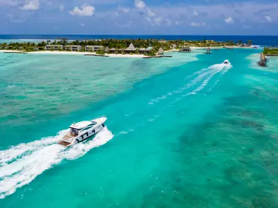 Kuda Villingili Resort Maldives - Yacht