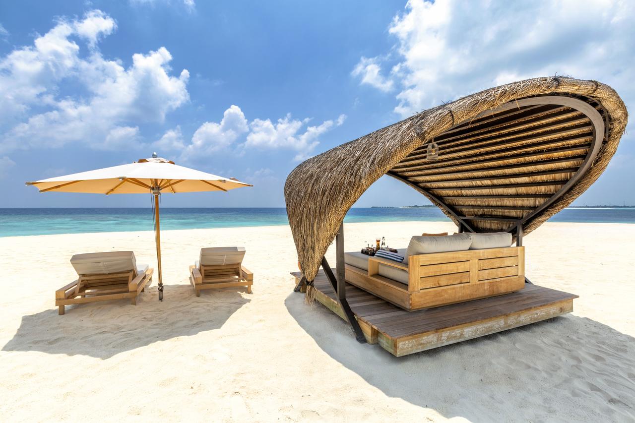 Kudadoo Private Island Day Bed Beach