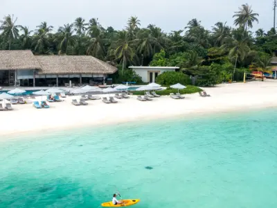 Glass Bottom Canoe - Le Méridien Maldives Resort & Spa