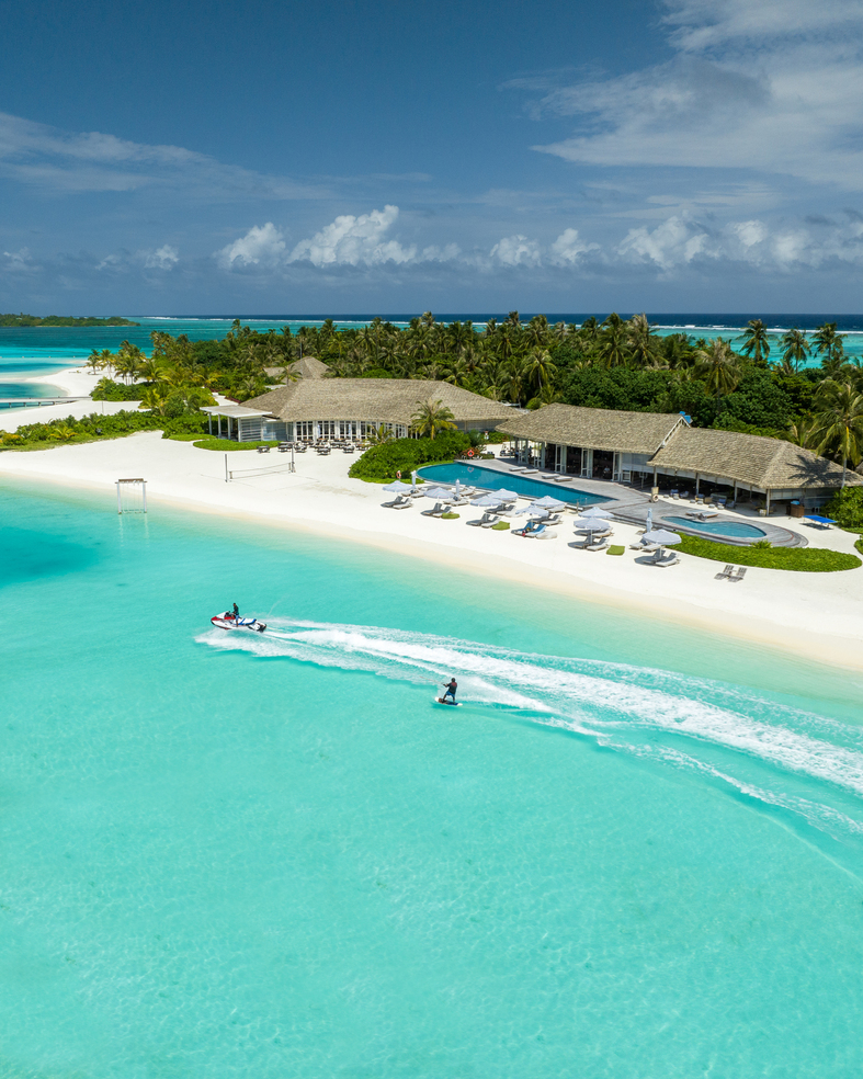 Wakeboard Aerial - Le Méridien Maldives Resort & Spa