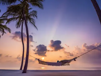 One & Only Reethi Rah - Hammock