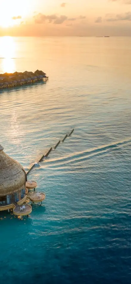 outrigger-maldives-maafushivaru Resort