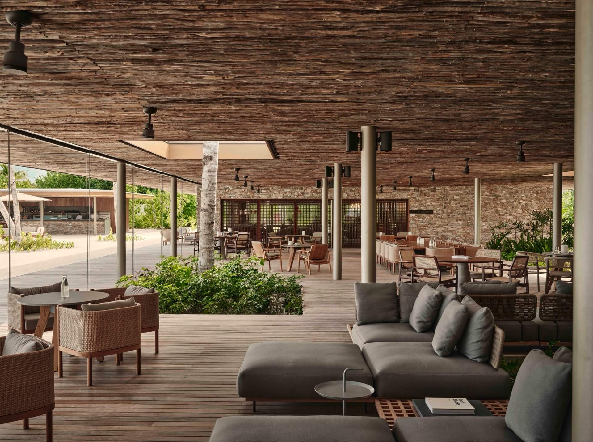 Patina Maldives Portico Lobby Exterior
