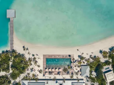Patina Maldives Veli Bar Aerial
