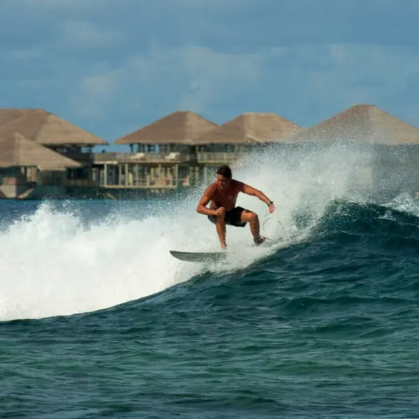 Six Senses Laamu Surfing