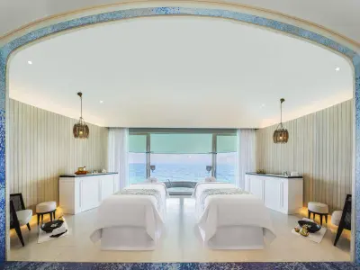 St. Regis Maldives Vommuli Irdium Spa Treatment Room