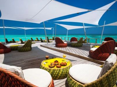 Niva Velassaru Maldives Chill Bar