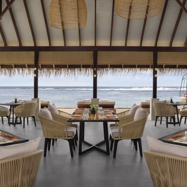 Dhoni Bar Interior