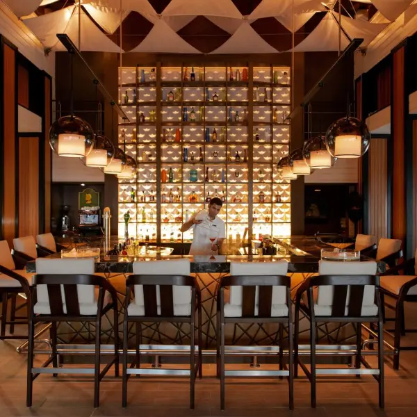Baros Maldives Sails Bar