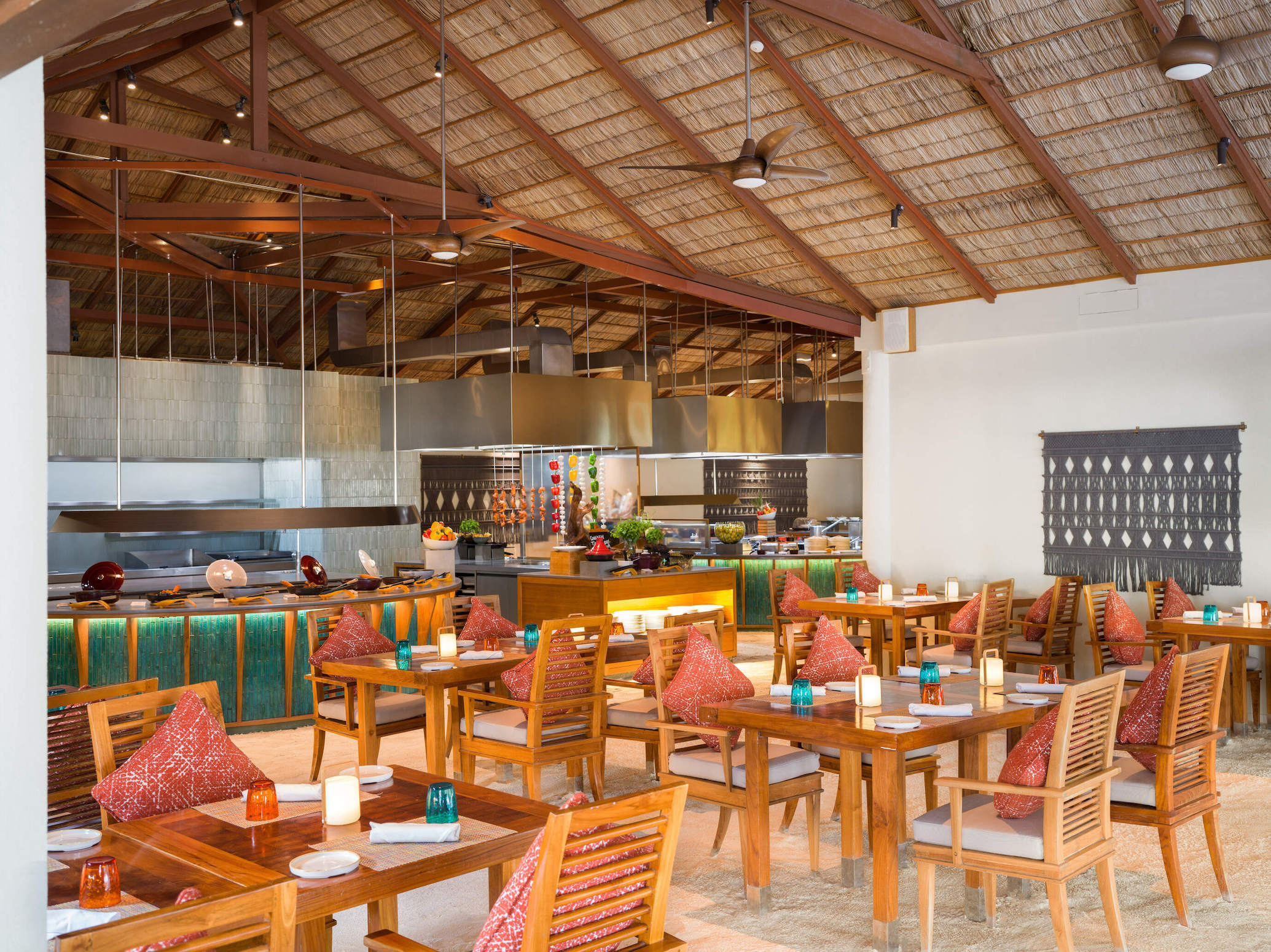 Conrad Maldives Rangali Island - ATOLL MARKET