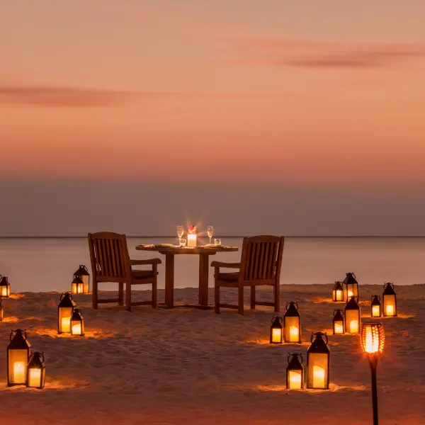 Conrad Maldives Rangali Island - PRIVATE BEACH DINING