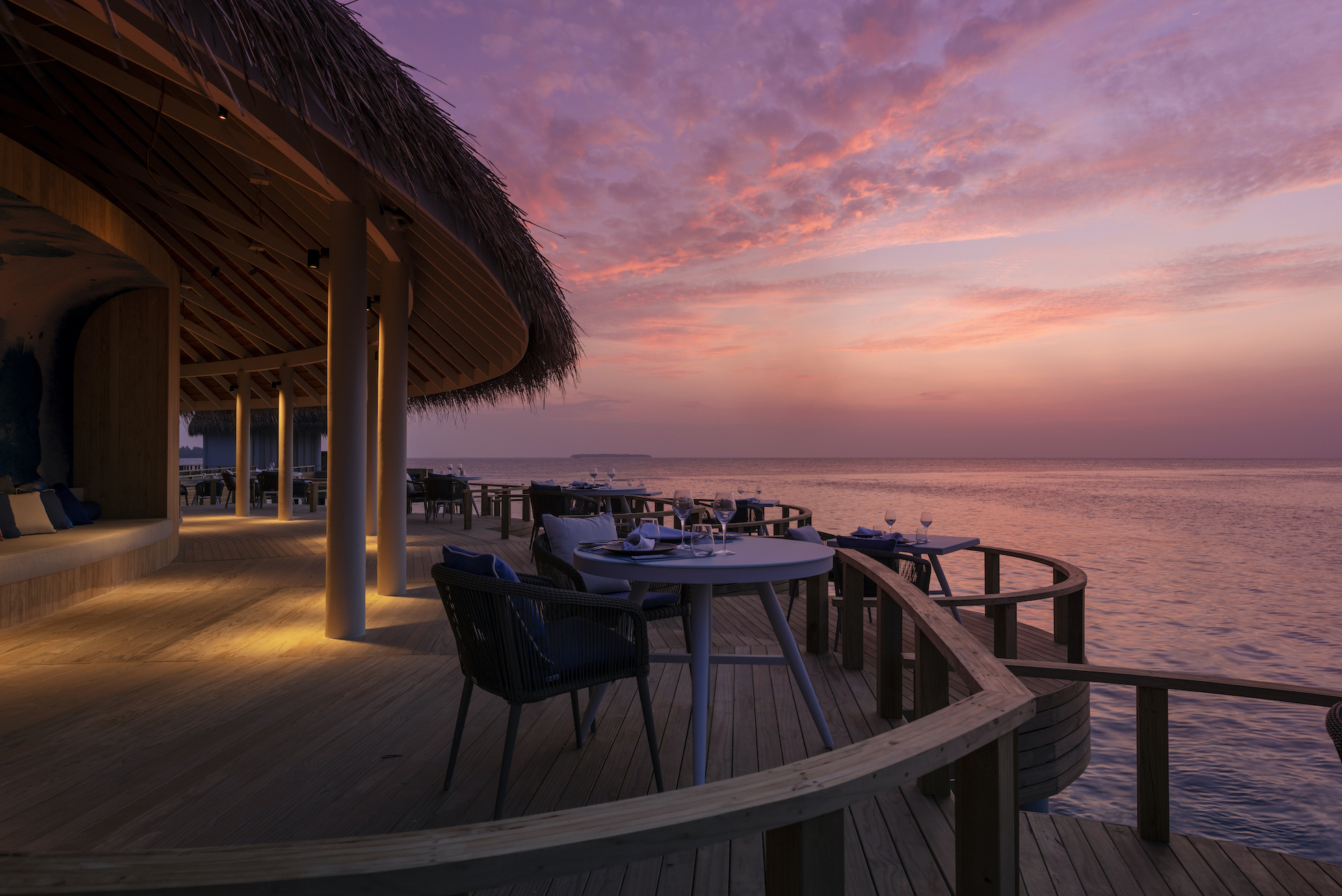 Mediterraneo  Emerald Faarufushi Resort and Spa