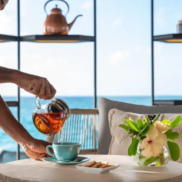 Sip Tea Lounge - Hilton Maldives Amingiri Resort & Spa