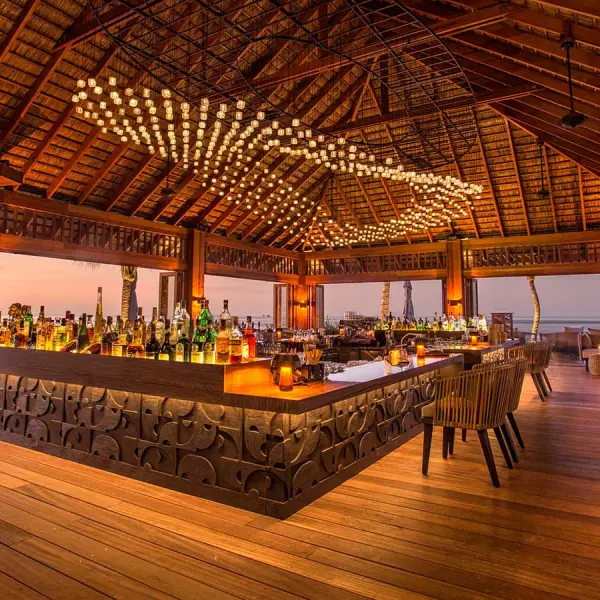 Hurawalhi Island Resort Coco Bar