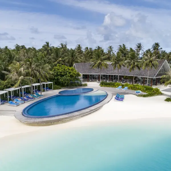 Blu Niyama Private Islands