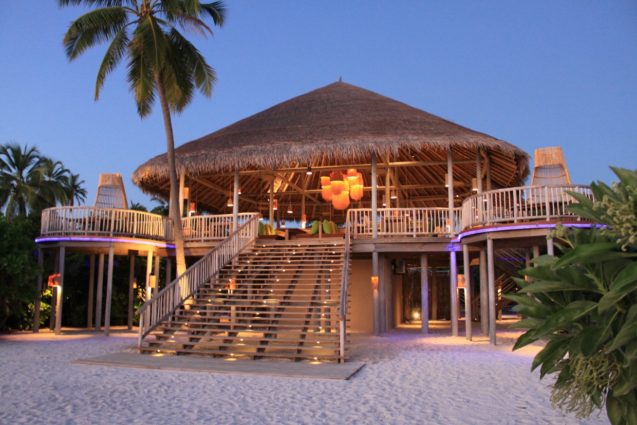 Six Senses Laamu Leaf Dining