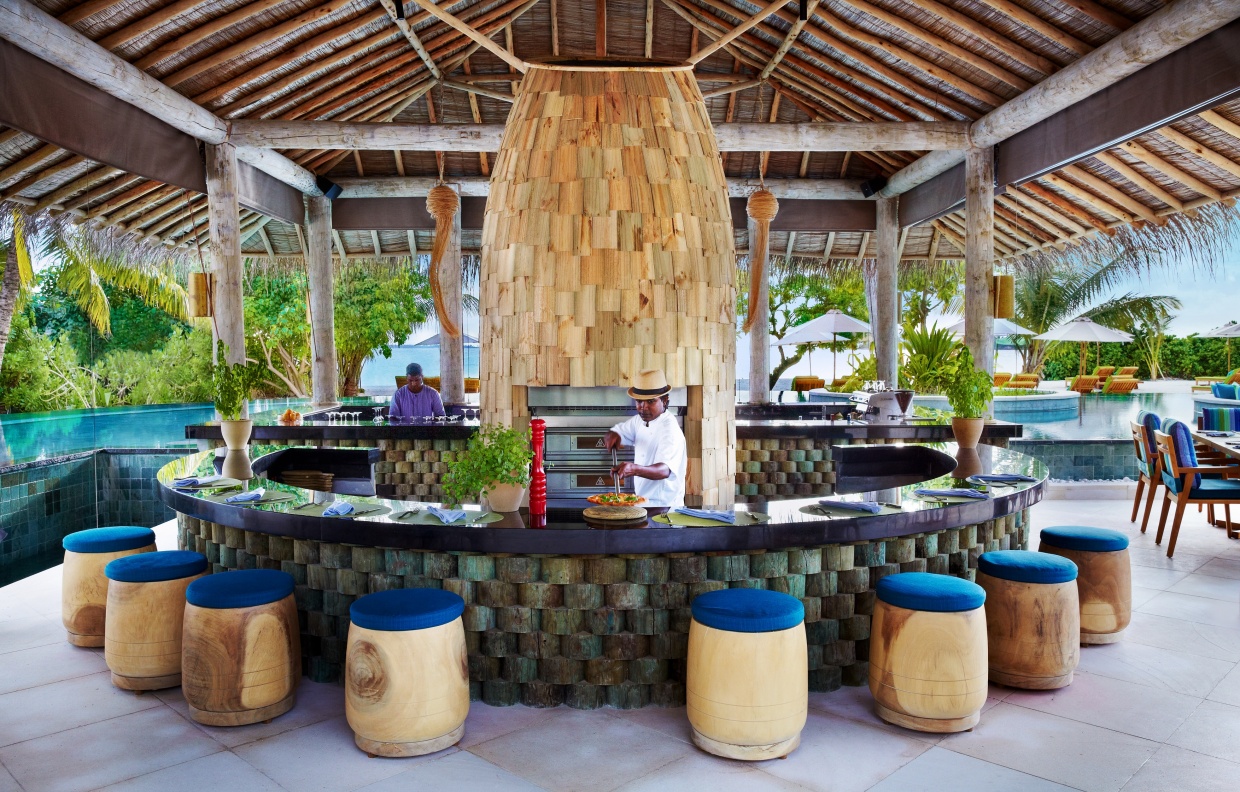 Six Senses Laamu Sip Sip Bar