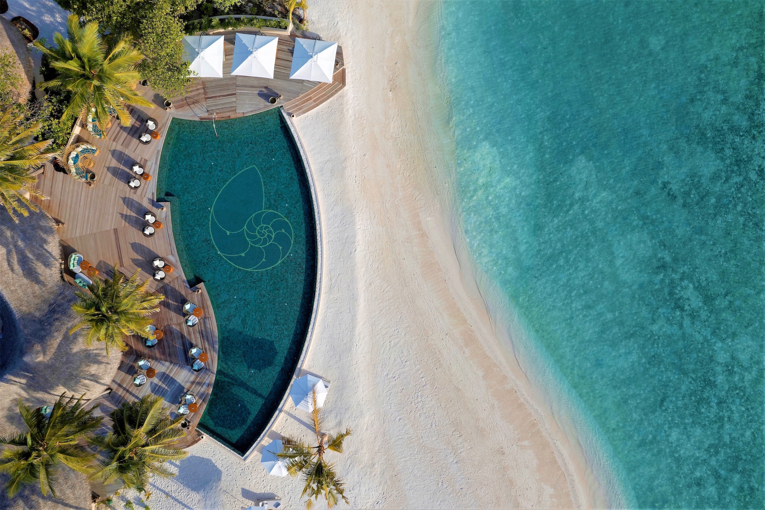Naiboli Bar The Nautilus Maldives