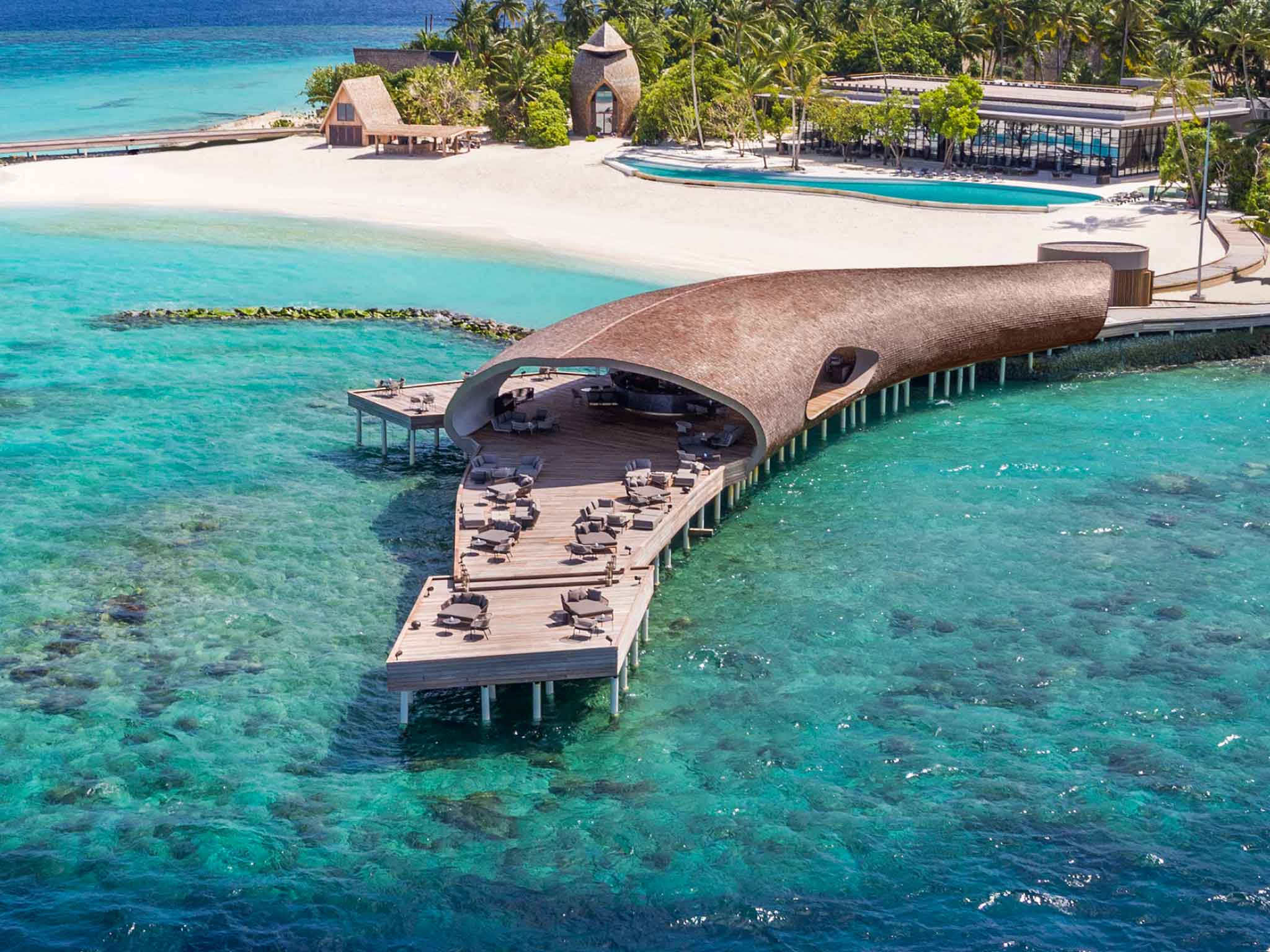 Whale Bar at The St. Regis Maldives Vommuli