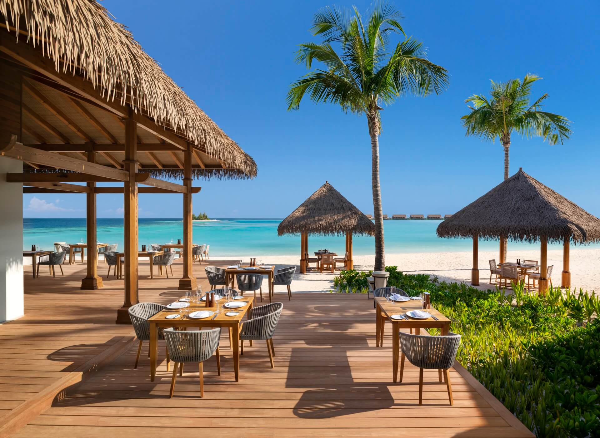 Tasting Table Waldorf Astoria Maldives Ithaafushi