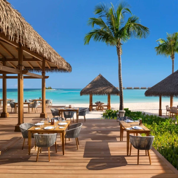 Tasting Table Waldorf Astoria Maldives Ithaafushi